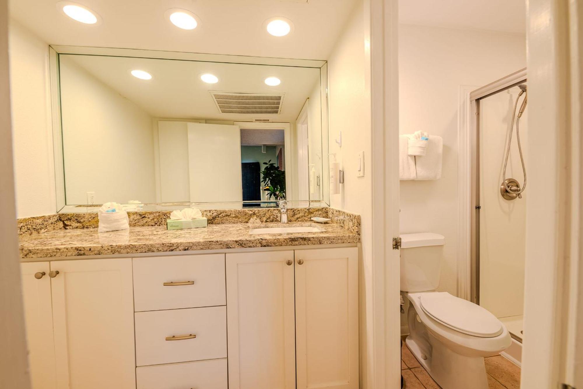 Kingfishers Retreat Serene 1Br Escape With Balcony 207 South Padre Island Luaran gambar